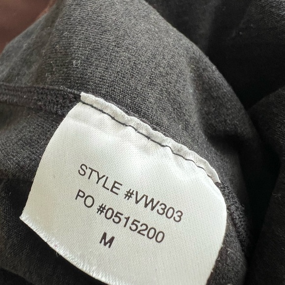 Vuori Women’s Performance Jogger - Picture 4 of 4